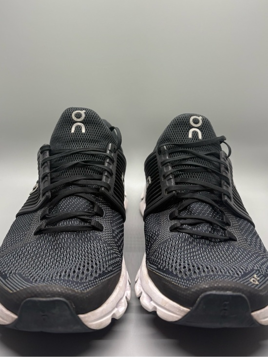 On Clouds Shoes - On Running Women's Cloudswift Athletic Shoes - Black/White